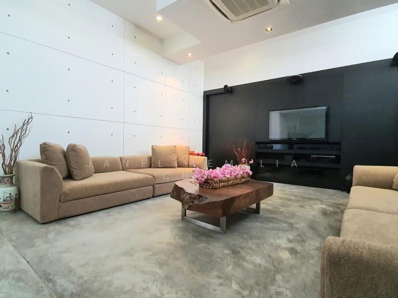 D15 | THIS HOME IS BRIGHT, BREEZY AND BUILT TO IMPRESS!, East Coast / Marine Parade, 5 Bedrooms, 5,450 sqft, Semi-Detached House For Sale, by Janel Aemilia Chee, 500264916 - Entertainment Room - PropertyGuru.com.sg
