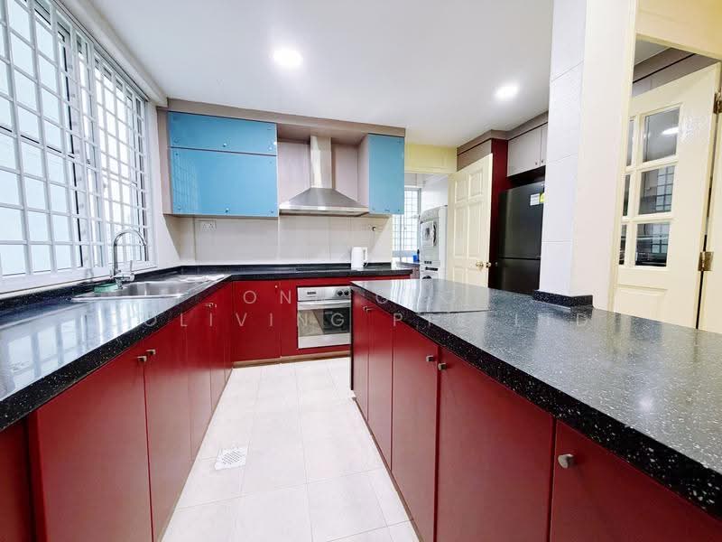 Elias Green, Pasir Ris / Tampines, Room Rental, 100 sqft, Condominium For Rent, by David, 500264922 - Kitchen - PropertyGuru.com.sg