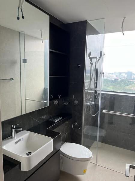 Parc Clematis, 6 Jalan Lempeng, Buona Vista / West Coast / Clementi New Town, 4 Bedrooms, 1,496 sqft, Condominium For Sale, by Andy Ling 凌志泉, 500264933 - Bathroom - PropertyGuru.com.sg