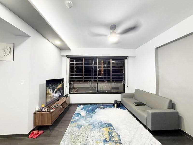 467B Bukit Batok West Avenue 9, 467B Bukit Batok West Avenue 9, Dairy Farm / Bukit Panjang / Choa Chu Kang, 3 Bedrooms, 1,001 sqft, HDB Flat For Sale, by Greg Pan, 500264940 - Living Room - PropertyGuru.com.sg