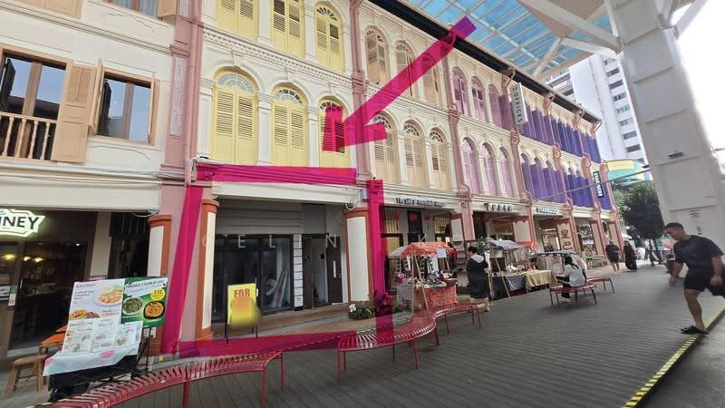 Smith Street Trengganu Street Temple Street Sago South Bridge, Smith St, Chinatown / Tanjong Pagar, 1,009 sqft, Food & Beverage For Rent, by Celine Koh, 500264968 - Exterior - CommercialGuru.com.sg