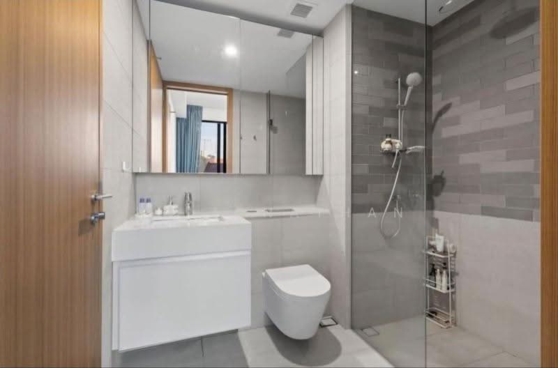 1953, 1 Tessensohn Road, Farrer Park / Serangoon Rd, 2 Bedrooms, 614 sqft, Apartment For Rent, by Ng Jonathan, 500264969 - Bathroom - PropertyGuru.com.sg