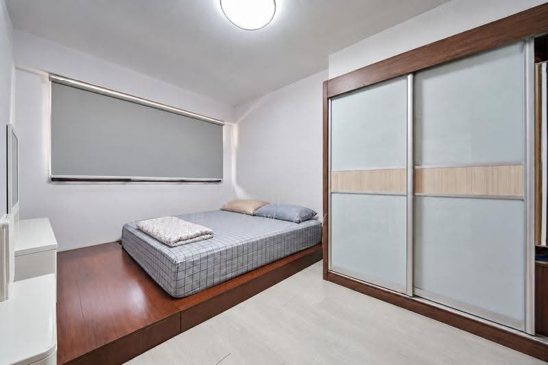 547B Bedok North Avenue 1, 547B Bedok North Avenue 1, Bedok / Upper East Coast, 2 Bedrooms, 732 sqft, HDB Flat For Sale, by Thoo Weng Heng 杜咏恒 (Wayne), 500264973 - Master Bedroom - PropertyGuru.com.sg