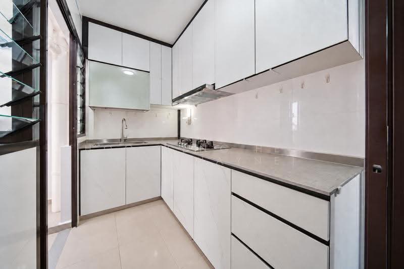 547B Bedok North Avenue 1, 547B Bedok North Avenue 1, Bedok / Upper East Coast, 2 Bedrooms, 732 sqft, HDB Flat For Sale, by Thoo Weng Heng 杜咏恒 (Wayne), 500264973 - Kitchen - PropertyGuru.com.sg