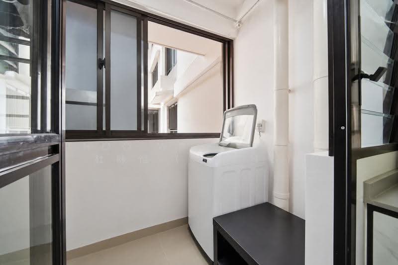 547B Bedok North Avenue 1, 547B Bedok North Avenue 1, Bedok / Upper East Coast, 2 Bedrooms, 732 sqft, HDB Flat For Sale, by Thoo Weng Heng 杜咏恒 (Wayne), 500264973 - Service Yard - PropertyGuru.com.sg
