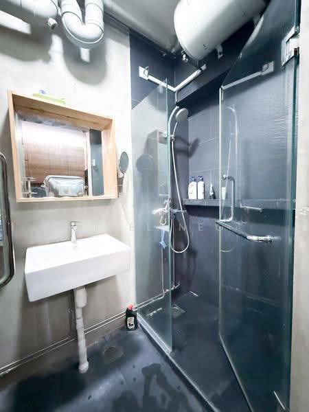 292B Compassvale Street, 292B Compassvale Street, Hougang / Punggol / Sengkang, 3 Bedrooms, 1,184 sqft, HDB Flat For Sale, by Nigel Neo, 500264998 - Bathroom - PropertyGuru.com.sg