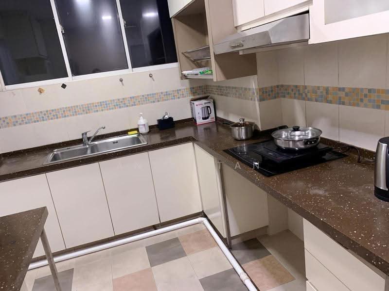 Popular Master Room for Lease, Walk to Bright Hill MRT, Ang Mo Kio / Bishan / Thomson, Room Rental, 120 sqft, Condominium For Rent, by Ansel Tan, 500265019 - Kitchen - PropertyGuru.com.sg