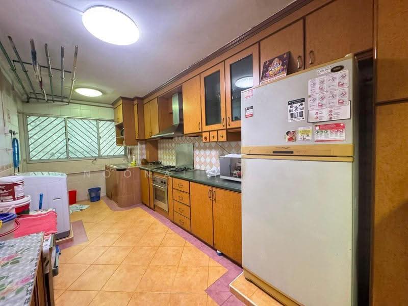 350 Woodlands Avenue 3, 350 Woodlands Avenue 3, Admiralty / Woodlands, 3 Bedrooms, 969 sqft, HDB Flat For Sale, by Noonal Farina, 500265025 - Kitchen - PropertyGuru.com.sg