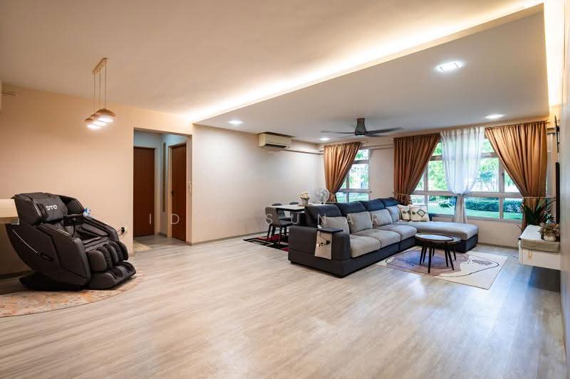 443C Bukit Batok West Avenue 8, 443C Bukit Batok West Avenue 8, Dairy Farm / Bukit Panjang / Choa Chu Kang, 3 Bedrooms, 1,206 sqft, HDB Flat For Sale, by Hidir Sunario, 500265033 - Living Room - PropertyGuru.com.sg