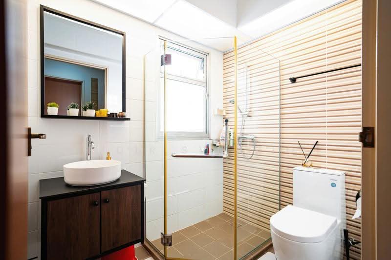 443C Bukit Batok West Avenue 8, 443C Bukit Batok West Avenue 8, Dairy Farm / Bukit Panjang / Choa Chu Kang, 3 Bedrooms, 1,206 sqft, HDB Flat For Sale, by Hidir Sunario, 500265033 - Bathroom - PropertyGuru.com.sg