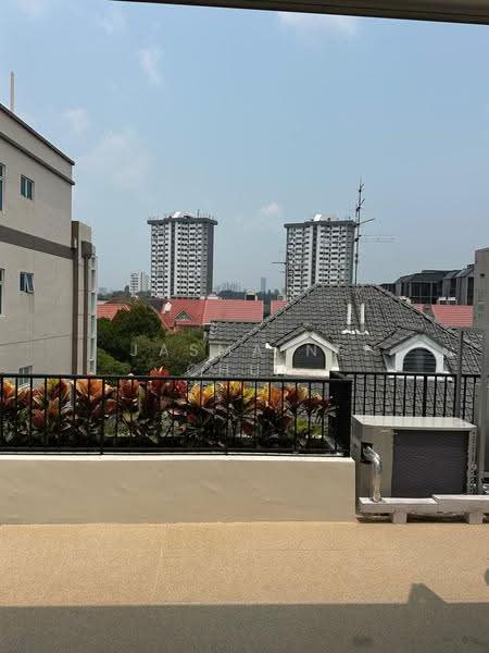 Brand New Semi D at Coronation Road, 7 Coronation Road, Tanglin / Holland / Bukit Timah, 4 Bedrooms, 7,000 sqft, Semi-Detached House For Sale, by Jasmaine Chua, 500265038 - Exterior - PropertyGuru.com.sg