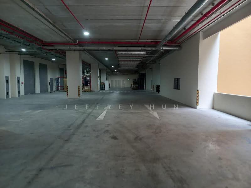 Tampines Connection, 2 Tampines North Drive 4, Pasir Ris / Tampines, 2,228 sqft, Factory / Workshop (B2) For Rent, by Jeffrey Hun, 500265042 - Car Park - CommercialGuru.com.sg