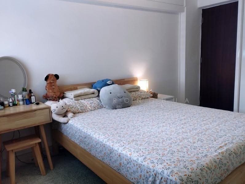 359 Clementi Avenue 2, 359 Clementi Avenue 2, Buona Vista / West Coast / Clementi New Town, 3 Bedrooms, 1,000 sqft, HDB Flat For Rent, by Zheng Ronghua 郑荣华, 500265058 - Bedroom - PropertyGuru.com.sg