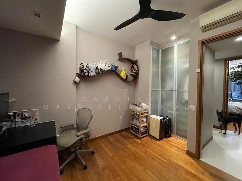 Floridian, 969 Bukit Timah Road, Clementi Park / Upper Bukit Timah, 4 Bedrooms, 1,701 sqft, Condominium For Sale, by Carolyn Gavriella Choo, 500265067 - Common Bedroom 1 - PropertyGuru.com.sg