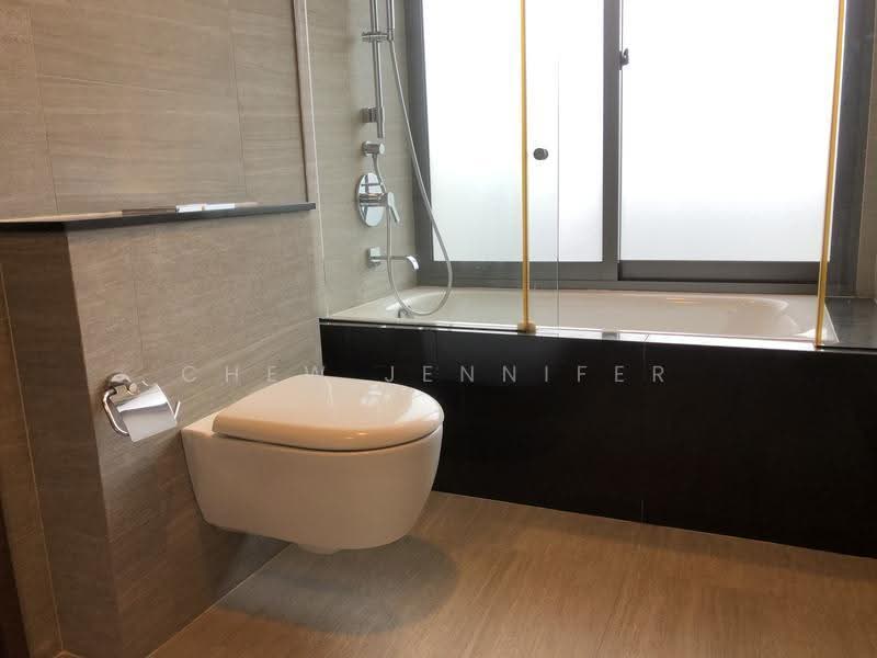 Shamrock Villas, Namly Place, Tanglin / Holland / Bukit Timah, 5 Bedrooms, 6,523 sqft, Detached House For Sale, by Chew Jennifer, 500265071 - Bathroom 4 - PropertyGuru.com.sg