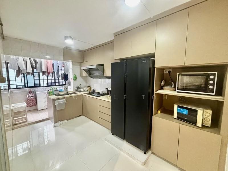 250A Compassvale Street, 250A Compassvale Street, Hougang / Punggol / Sengkang, 3 Bedrooms, 1,410 sqft, HDB Flat For Sale, by Michelle Toh, 500265075 - Kitchen - PropertyGuru.com.sg