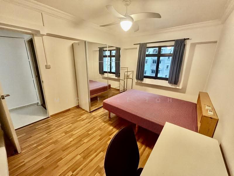 250A Compassvale Street, 250A Compassvale Street, Hougang / Punggol / Sengkang, 3 Bedrooms, 1,410 sqft, HDB Flat For Sale, by Michelle Toh, 500265075 - Bedroom - PropertyGuru.com.sg