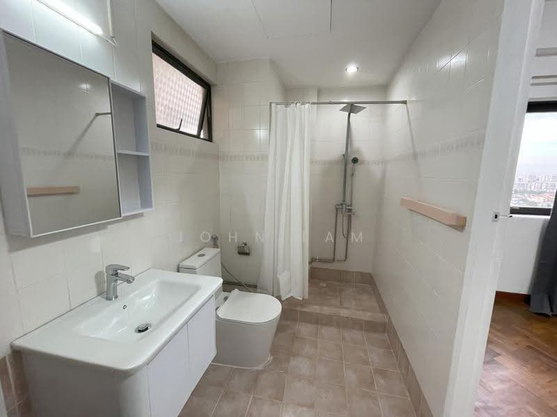 Bayshore Park, 50 Bayshore Road, Bedok / Upper East Coast, 3 Bedrooms, 1,292 sqft, Condominium For Rent, by John Lam, 500265080 - Bathroom - PropertyGuru.com.sg