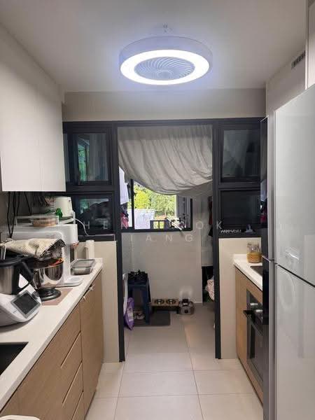 Treasure at Tampines, 57 Tampines Lane, Pasir Ris / Tampines, 3 Bedrooms, 1,033 sqft, Condominium For Sale, by Heng Kok Liang, 500265084 - PropertyGuru.com.sg