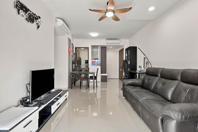 The Visionaire, 182 Canberra Drive, Sembawang / Yishun, 3 Bedrooms, 958 sqft, Condominium For Sale, by George Poo, 500265097 - Living Room - PropertyGuru.com.sg