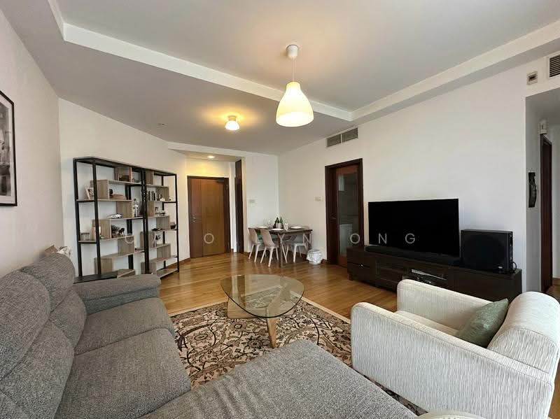 Robertson 100, 100 Robertson Quay, Orchard / River Valley, 2 Bedrooms, 883 sqft, Apartment For Sale, by Carollyn Ong, 500265101 - Living Room - PropertyGuru.com.sg