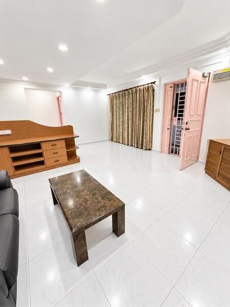 173 Gangsa Road, 173 173, Dairy Farm / Bukit Panjang / Choa Chu Kang, 3 Bedrooms, 1,162 sqft, HDB Flat For Rent, by Kelly Ang, 500265104 - PropertyGuru.com.sg