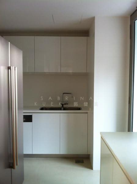 Shelford 23, 23 Shelford Road, Newton / Novena, 3 Bedrooms, 1,754 sqft, Apartment For Sale, by Sabrina Kuek 郭健美, 500265110 - Kitchen - PropertyGuru.com.sg