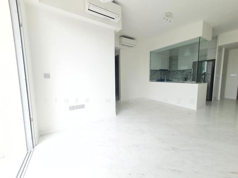 Queens Peak, 3 Dundee Road, Alexandra / Commonwealth, 3 Bedrooms, 850 sqft, Condominium For Sale, by Esther Wang 王芝茵, 500265112 - Interior - PropertyGuru.com.sg