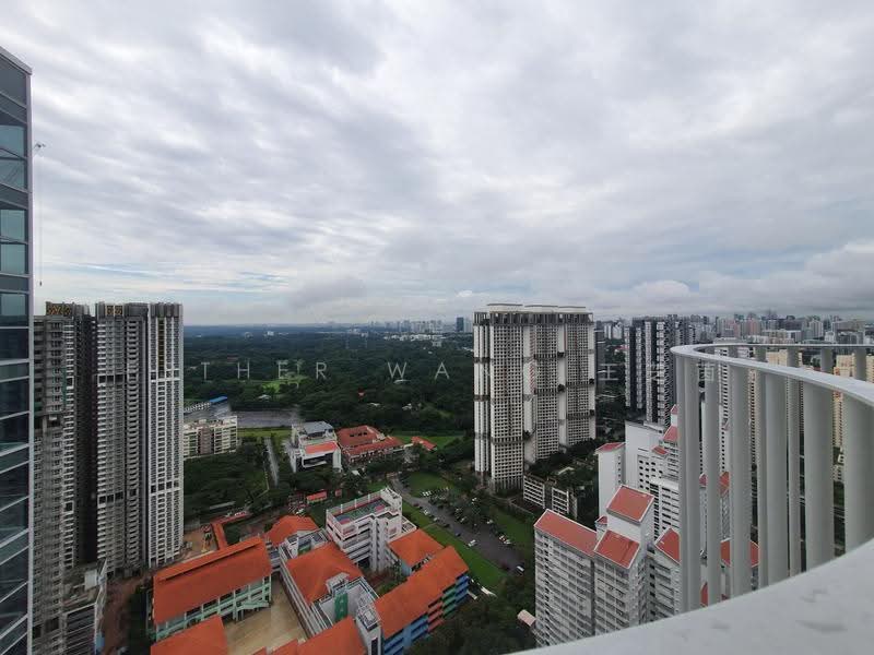 Queens Peak, 3 Dundee Road, Alexandra / Commonwealth, 3 Bedrooms, 850 sqft, Condominium For Sale, by Esther Wang 王芝茵, 500265112 - View - PropertyGuru.com.sg