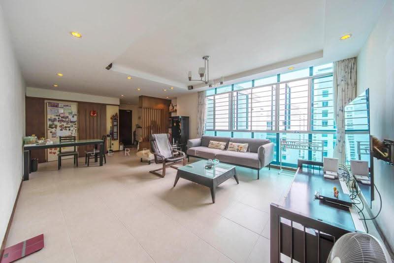 182 Edgefield Plains, 182 Edgefield Plains, Hougang / Punggol / Sengkang, 3 Bedrooms, 1,184 sqft, HDB Flat For Sale, by Jeremie Khoo, 500265113 - Living Room - PropertyGuru.com.sg