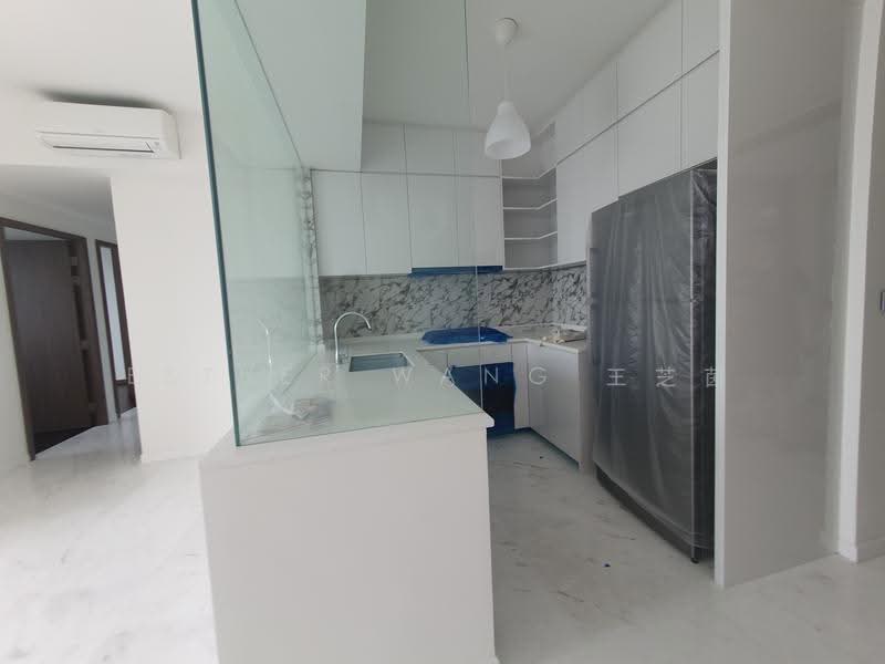 Queens Peak, 3 Dundee Road, Alexandra / Commonwealth, 3 Bedrooms, 850 sqft, Condominium For Rent, by Esther Wang 王芝茵, 500265115 - Kitchen - PropertyGuru.com.sg