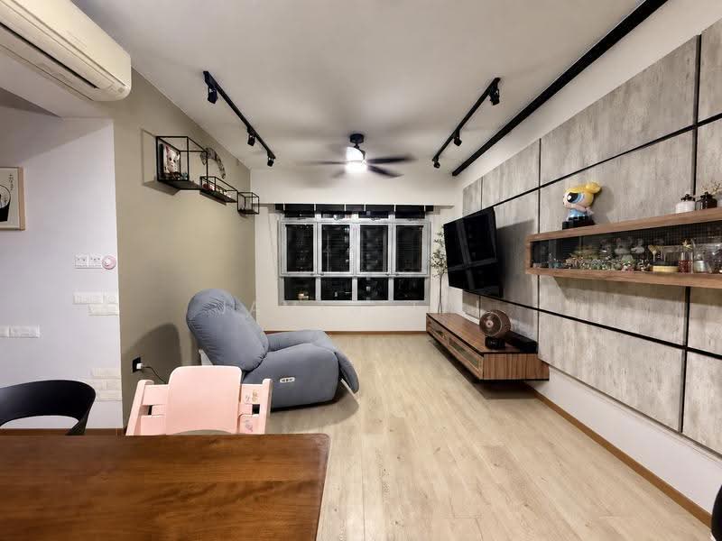 453B Fernvale Road — Property photo