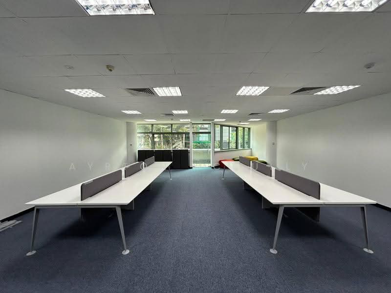 Fitted Science Park Business Space, Buona Vista / West Coast / Clementi New Town, 968 sqft, Light Industrial (B1) For Rent, by Ayrton McCully, 500265131 - Interior - CommercialGuru.com.sg