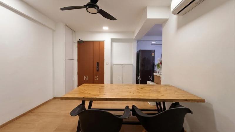 698C Jurong West Central 3, 698C Jurong West Central 3, Boon Lay / Jurong / Tuas, 3 Bedrooms, 893 sqft, HDB Flat For Rent, by Janson Ang, 500265134 - Dining Area - PropertyGuru.com.sg