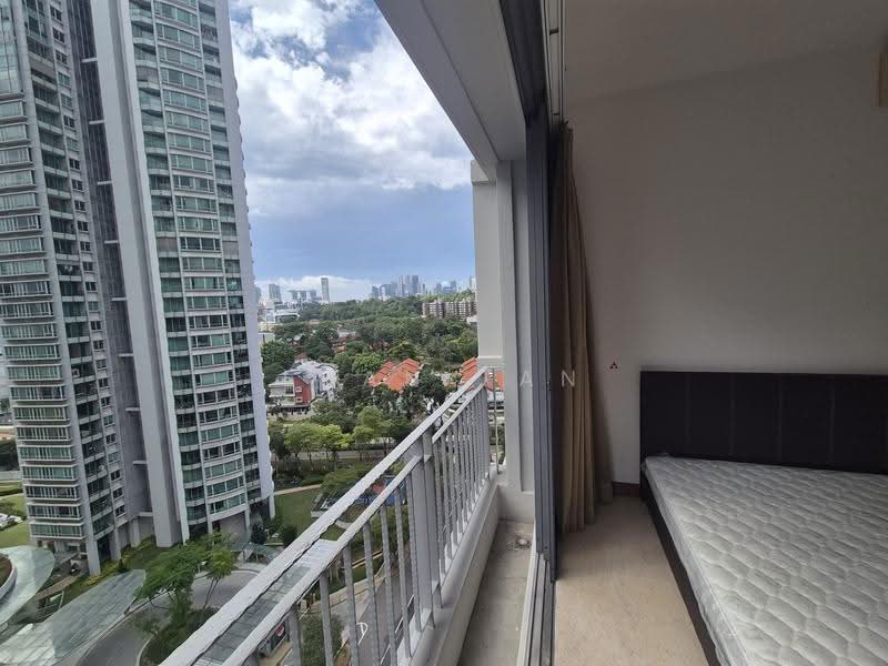 The Linc, 7 Lincoln Road, Newton / Novena, Room Rental, 180 sqft, Condominium For Rent, by Evan Tan, 500265148 - Balcony - PropertyGuru.com.sg