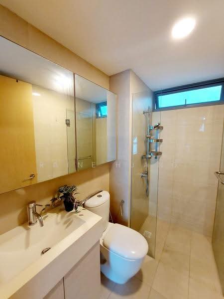 A Treasure Trove, 60 Punggol Walk, Hougang / Punggol / Sengkang, Room Rental, 120 sqft, Condominium For Rent, by Raine Huang, 500265149 - Bathroom - PropertyGuru.com.sg