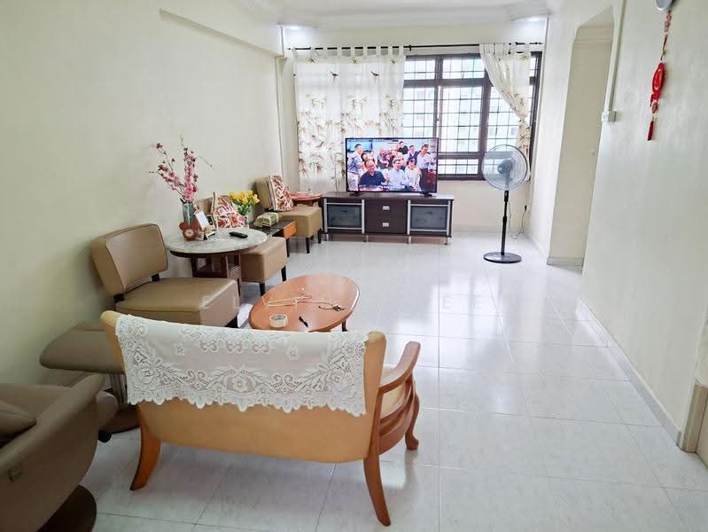239 Compassvale Walk, 239 Compassvale Walk, Hougang / Punggol / Sengkang, 3 Bedrooms, 1,087 sqft, HDB Flat For Rent, by Elvina Lee, 500265159 - Living Room - PropertyGuru.com.sg