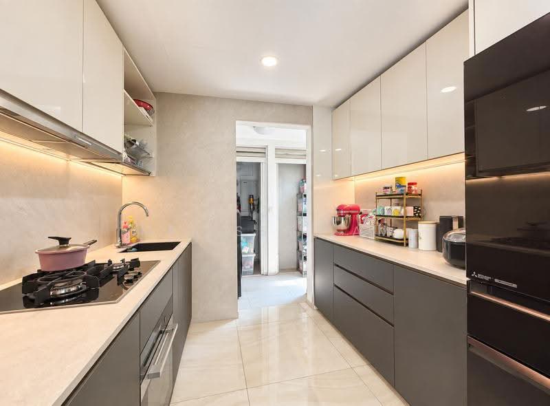 The Vales, 83 Anchorvale Crescent, Hougang / Punggol / Sengkang, 5 Bedrooms, 1,593 sqft, Condominium For Sale, by Melissa Lam, 500265160 - Kitchen - PropertyGuru.com.sg