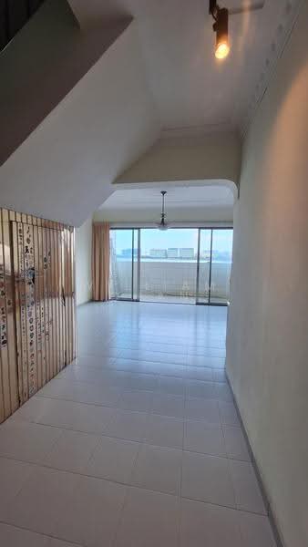 50 Teban Gardens Road, 50 Teban Gardens Road, Boon Lay / Jurong / Tuas, 4 Bedrooms, 1,570 sqft, HDB Flat For Sale, by William Chan, 500265168 - Balcony - PropertyGuru.com.sg