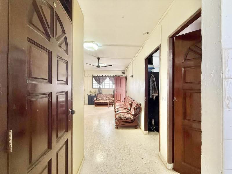 237 Tampines Street 21, 237 Tampines Street 21, Pasir Ris / Tampines, 2 Bedrooms, 785 sqft, HDB Flat For Sale, by Noonal Farina, 500265175 - PropertyGuru.com.sg
