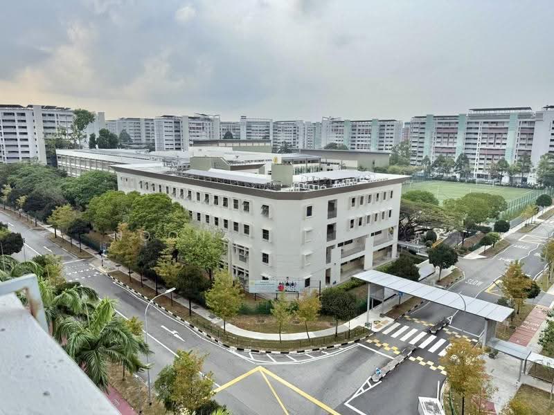 237 Tampines Street 21, 237 Tampines Street 21, Pasir Ris / Tampines, 2 Bedrooms, 785 sqft, HDB Flat For Sale, by Noonal Farina, 500265175 - PropertyGuru.com.sg