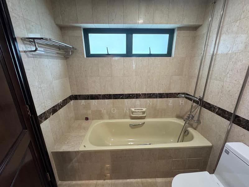 The Bencoolen, 180A Bencoolen Street, Beach Road / Bugis / Rochor, 2 Bedrooms, 872 sqft, Apartment For Sale, by Bryant Tan Zhi Yong, 500265186 - Bathroom - PropertyGuru.com.sg