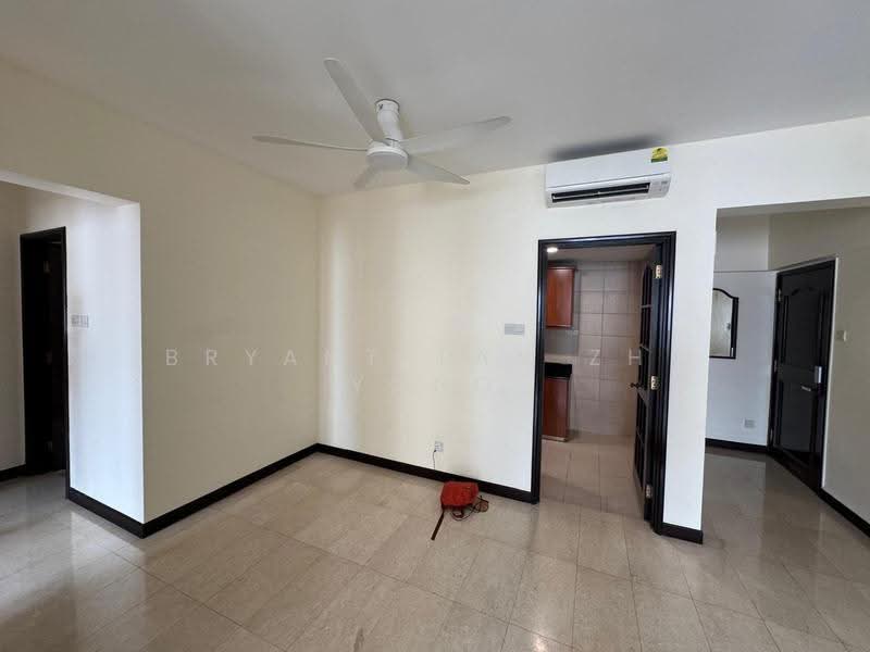 The Bencoolen, 180A Bencoolen Street, Beach Road / Bugis / Rochor, 2 Bedrooms, 872 sqft, Apartment For Sale, by Bryant Tan Zhi Yong, 500265186 - Interior - PropertyGuru.com.sg