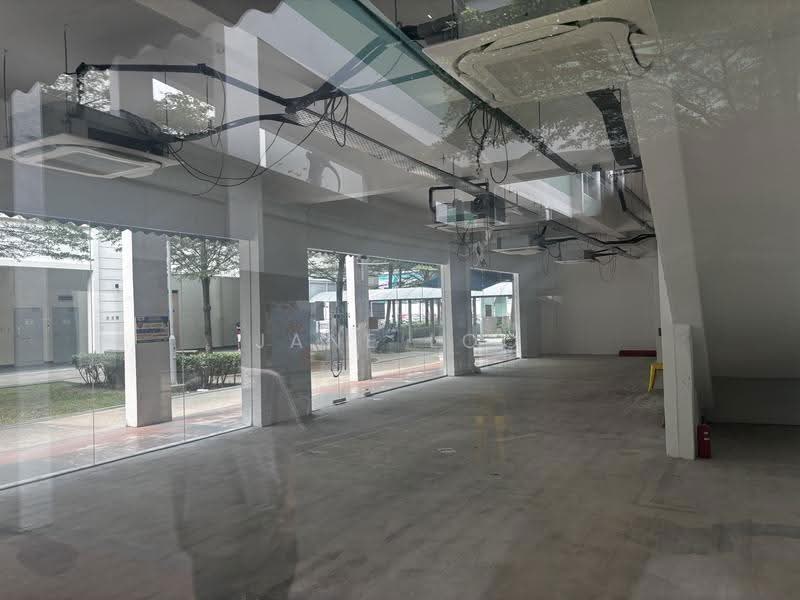 Prime Commercial Space at Jurong Gateway Road, Boon Lay / Jurong / Tuas, 1,184 sqft, Shop / Shophouse For Rent, by Jane Loo, 500265196 - Exterior - CommercialGuru.com.sg