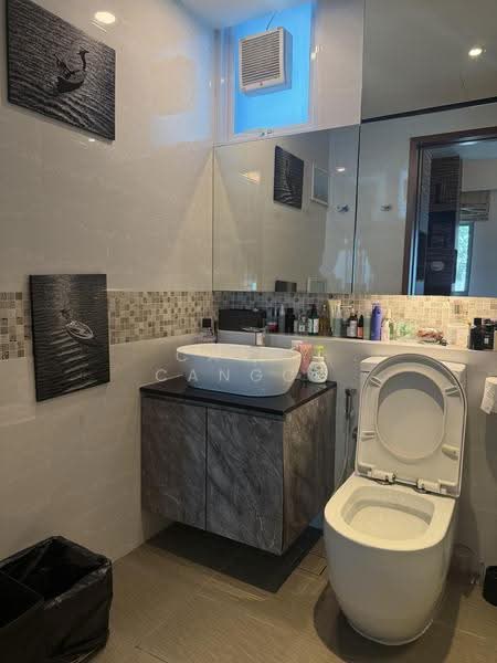 Hume Park II, 23 Hume Avenue, Clementi Park / Upper Bukit Timah, 3 Bedrooms, 1,238 sqft, Condominium For Sale, by Cathy Cangco, 500265211 - Bathroom - PropertyGuru.com.sg