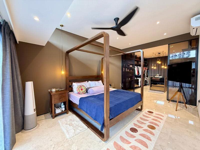 ◤ Serangoon Gardens 2.5 Storey 4 Levels Terrace with Lift near Australian Internation French Sch, Serangoon Gardens Circle Worthing Road Hythe Road Hemsley Road, Hougang / Punggol / Sengkang, 6 Bedrooms, 5,800 sqft, Terraced House For Rent, by Val Lin, 500265220 - Bedroom - PropertyGuru.com.sg