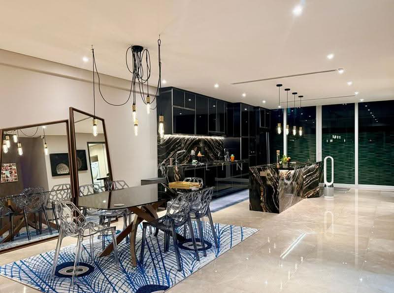 ◤ Serangoon Gardens 2.5 Storey 4 Levels Terrace with Lift near Australian Internation French Sch, Serangoon Gardens Circle Worthing Road Hythe Road Hemsley Road, Hougang / Punggol / Sengkang, 6 Bedrooms, 5,800 sqft, Terraced House For Rent, by Val Lin, 500265220 - Kitchen - PropertyGuru.com.sg