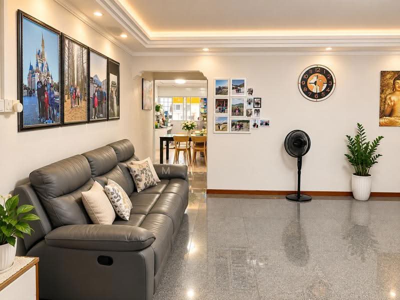 211 Bukit Batok Street 21, 211 Bukit Batok Street 21, Dairy Farm / Bukit Panjang / Choa Chu Kang, 3 Bedrooms, 1,119 sqft, HDB Flat For Sale, by Jim Chia, 500265235 - Living Room - PropertyGuru.com.sg