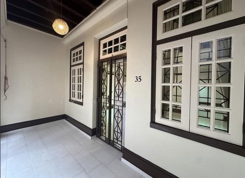 Townerville, McNair Road, Balestier / Toa Payoh, 3 Bedrooms, 2,424 sqft, Conservation House For Rent, by Alvin Tan 陈永顺, 500265236 - Exterior - PropertyGuru.com.sg