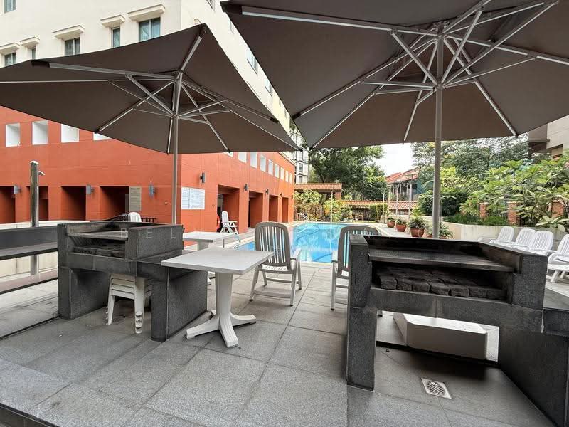 Hullet Rise, 6 Hullet Road, Orchard / River Valley, 3 Bedrooms, 1,147 sqft, Condominium For Rent, by Belverie Tang 邓瑞霞, 500265239 - Pool - PropertyGuru.com.sg